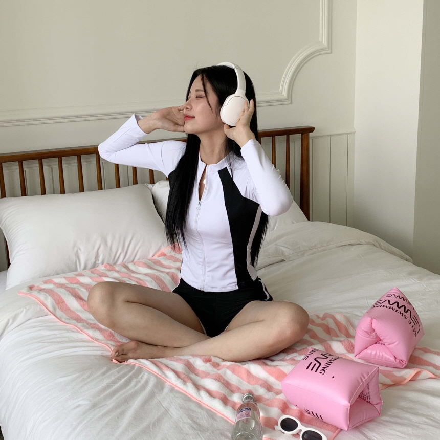 [🖤당일출고🖤/상하의SET] 서퍼 배색 집업 나그랑 반크롭 슬림핏 래쉬가드 수영복 상세 이미지 10