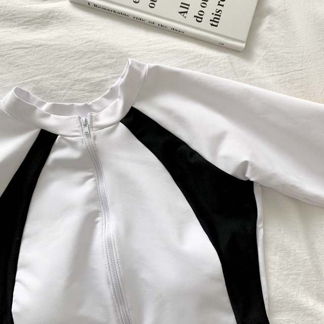 [🖤당일출고🖤/상하의SET] 서퍼 배색 집업 나그랑 반크롭 슬림핏 래쉬가드 수영복 상세 이미지 18