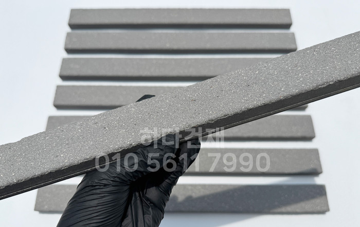 점토타일 그레인 500x45x18T 블랙 / 하다건재