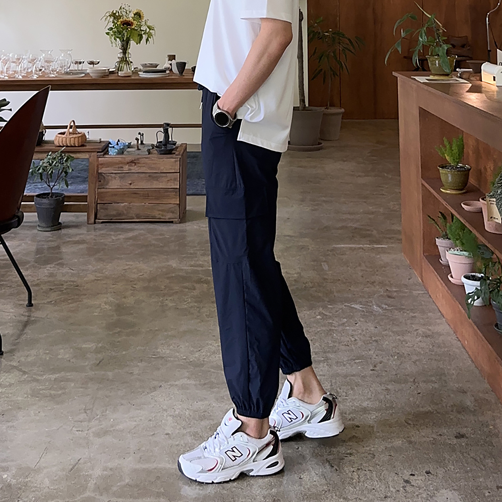 1+1 남자 바지 아이스 밴딩 냉장고 바지 남성 카고 조거팬츠 - 상품 이미지