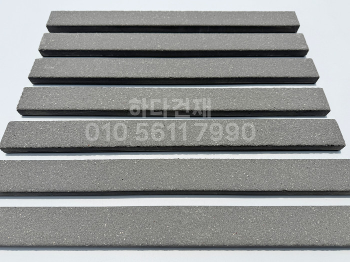 점토타일 그레인 500x45x18T 블랙 / 하다건재