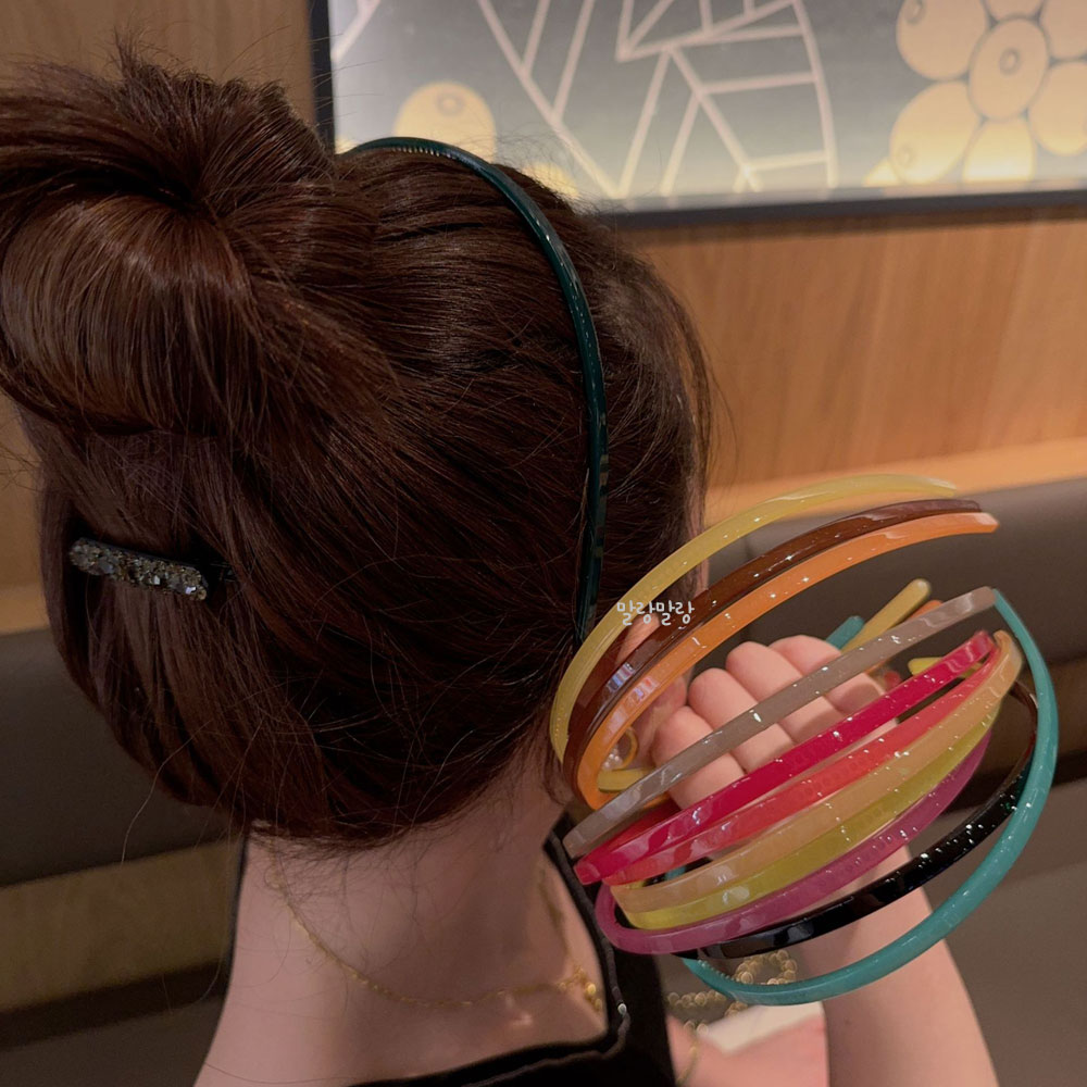 데일리 컬러 헤어밴드 유광 무지 귀안아픈 얇은머리띠
