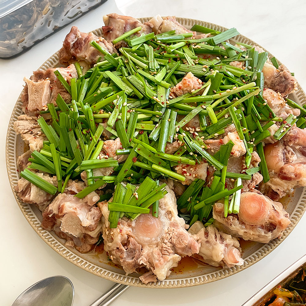 삼춘네 목초우 삶은 소꼬리 알꼬리 소꼬리찜용 수육용 꼬리곰탕용 1kg, 3개 - 상세 이미지 2