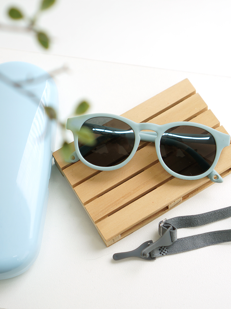 키저스 베베 0-4세 소프트 실리콘 아기 선글라스 케이스 세트 돌 백일 유아 선물