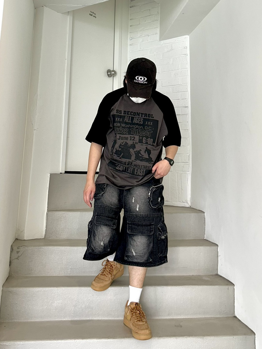 E9DF95C5-2944-4CAC-857C-C3ADF7EBC4D7