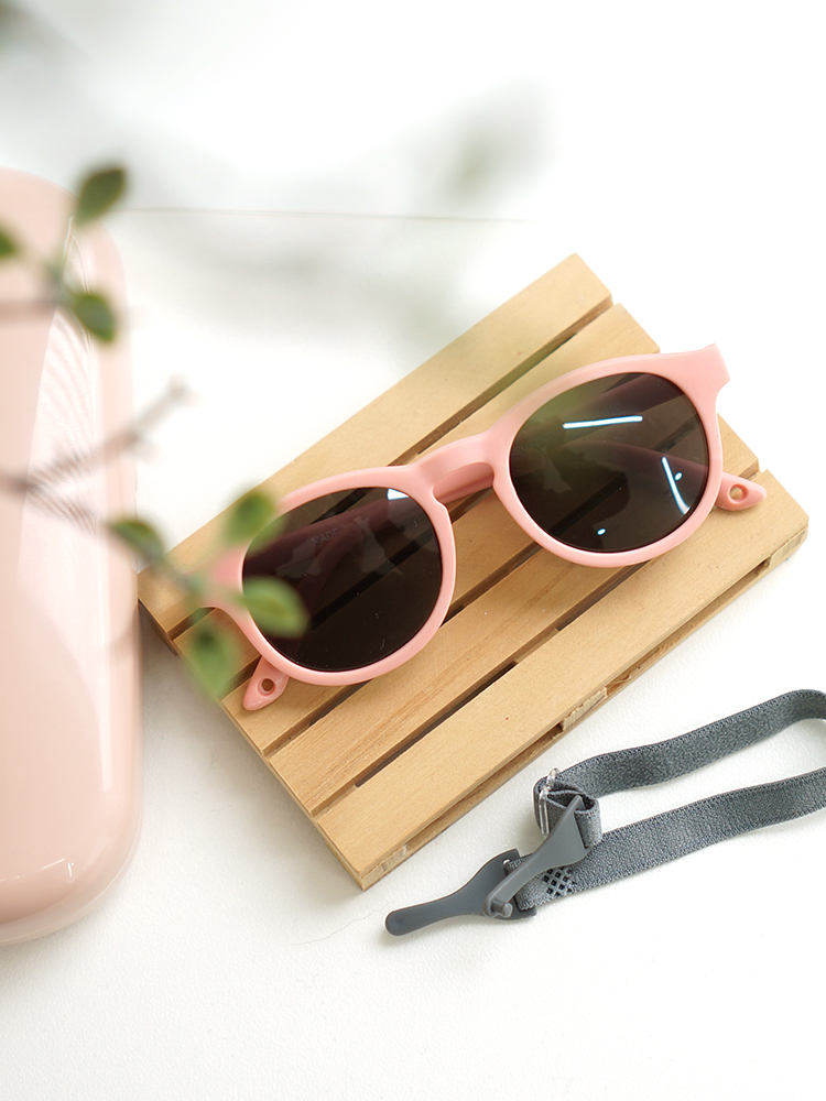 키저스 베베 0-4세 소프트 실리콘 아기 선글라스 케이스 세트 돌 백일 유아 선물