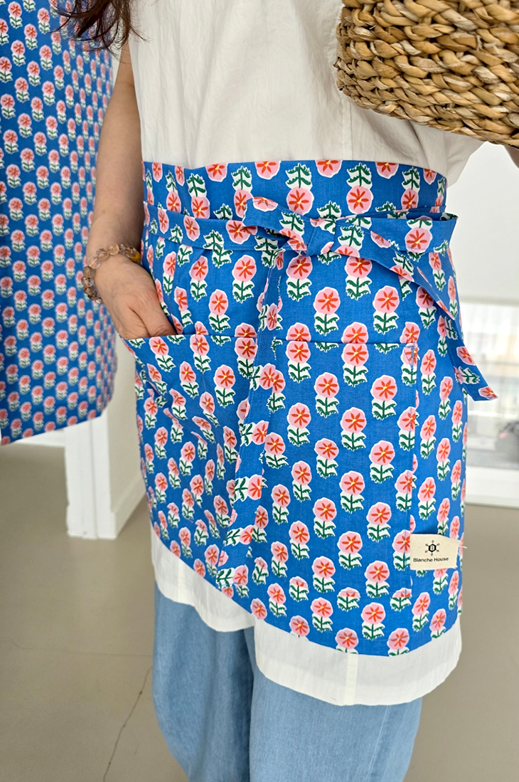 블랑쉬 라도노추추 블루 플라워 에이프런 허리 앞치마 (자체제작)