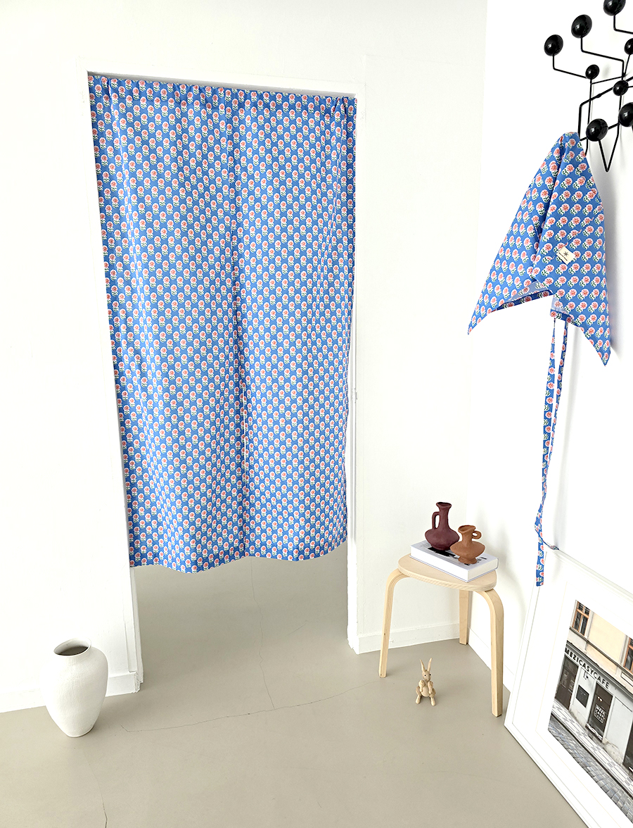 블랑쉬 라도노추추 블루 플라워 60수 바란스커튼 90x160 (자체제작)