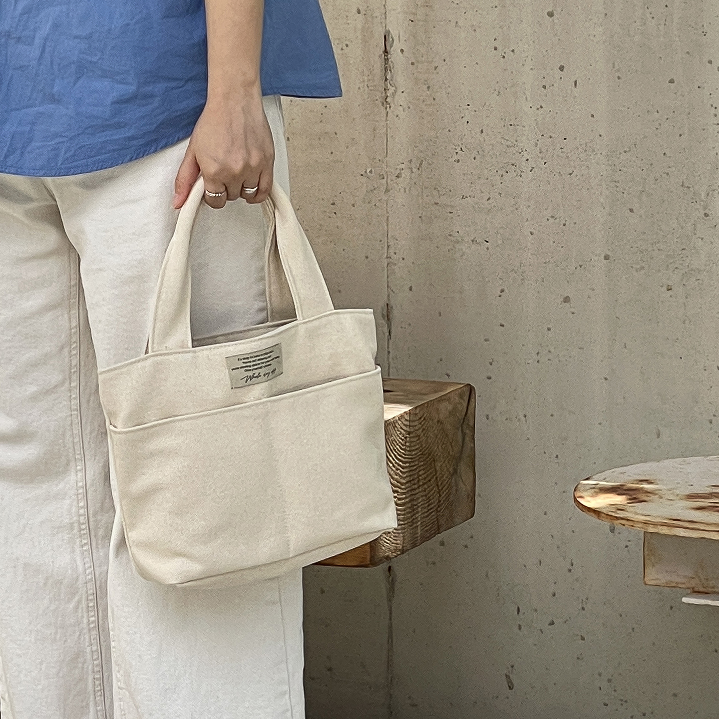 [홀데이오프] 코지 빌리지 토트 백 베이지 캔버스 에코 빈티지 데일리 출퇴근 가방