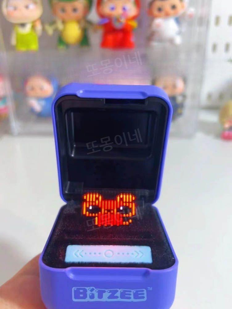 큐비찌 3D 다마고치 손으로 만질 수 있는 휴대용 홀로그램 캐릭터 - 상세 이미지 3
