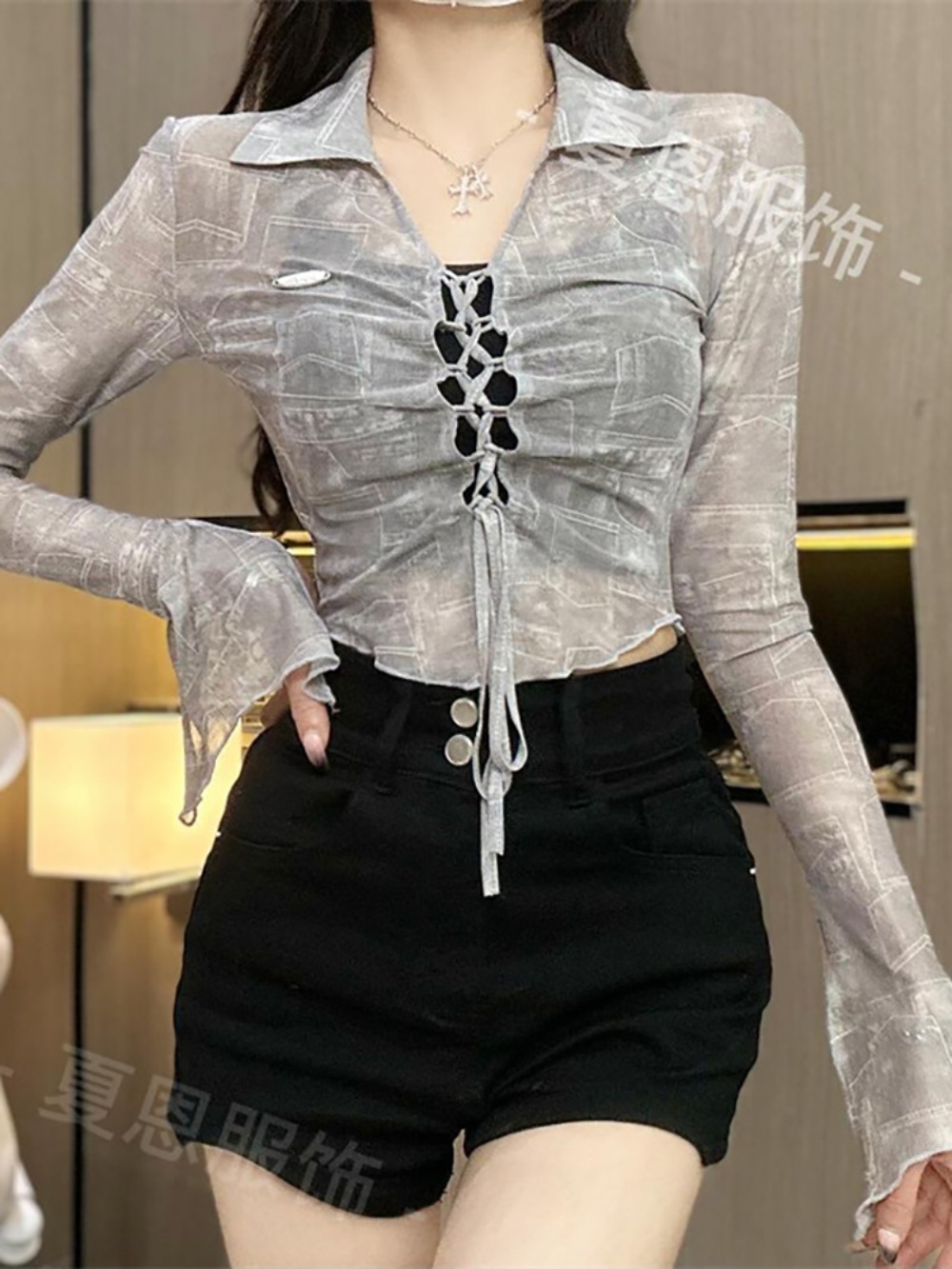 나혼자산다 552회 박나래 긴팔 티셔츠 카라넥 크롭탑 의상 옷 패션 - 상세 이미지 2