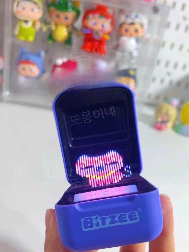 큐비찌 3D 다마고치 손으로 만질 수 있는 휴대용 홀로그램 캐릭터 - 상세 이미지 2