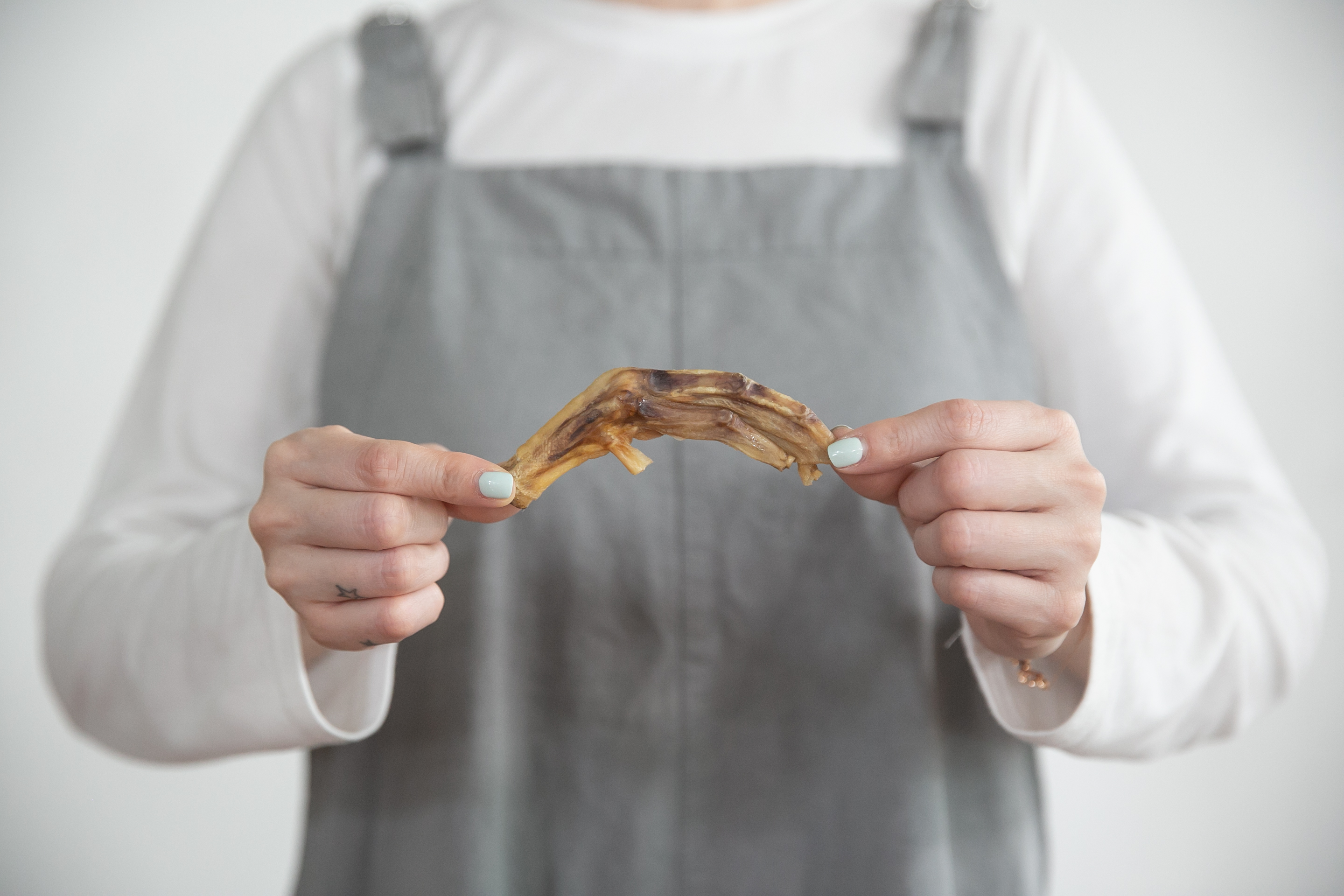 강아지 수제 간식 소형견 뼈간식 대형견 치석제거 오리발 100g