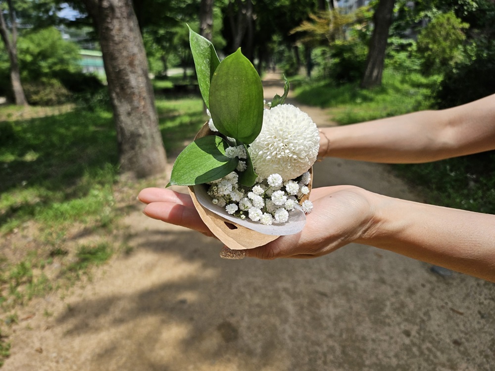 유스풀몰 망고(노랑)아이스크림 꽃다발 생화 꽃택배 꽃배달 싼곳 이미지 3