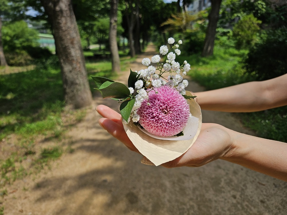 유스풀몰 망고(노랑)아이스크림 꽃다발 생화 꽃택배 꽃배달 싼곳 이미지 4