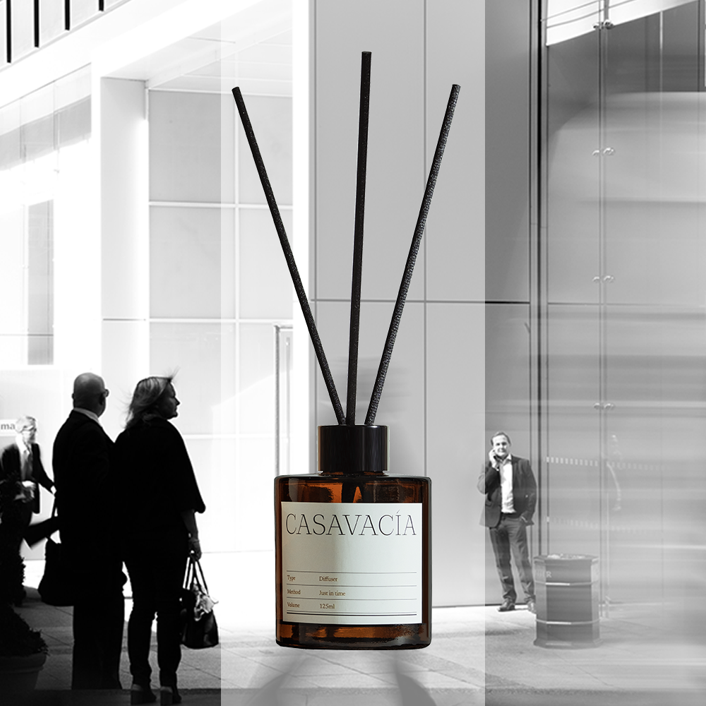블루드 디퓨저 방향제 Eau de Parfum(25%) 우디향 선물용 - 상품 이미지