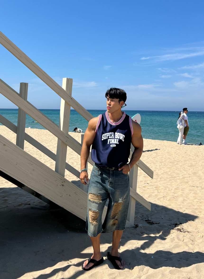 434FD818-781F-4B45-86FF-F4E5DA366C2B