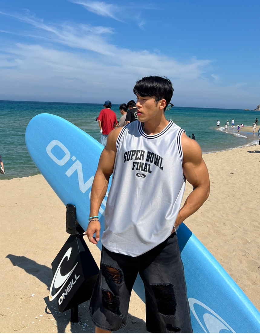 A595C206-56FD-46DE-8F2E-49AC0FEF8A39