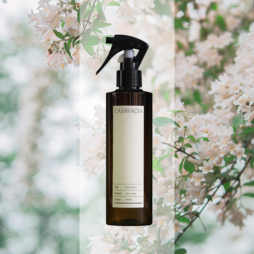 화이트 자스민 앤 민트 룸스프레이 섬유향수 드레스퍼퓸 Eau de Toilette(10%) - 상품 이미지