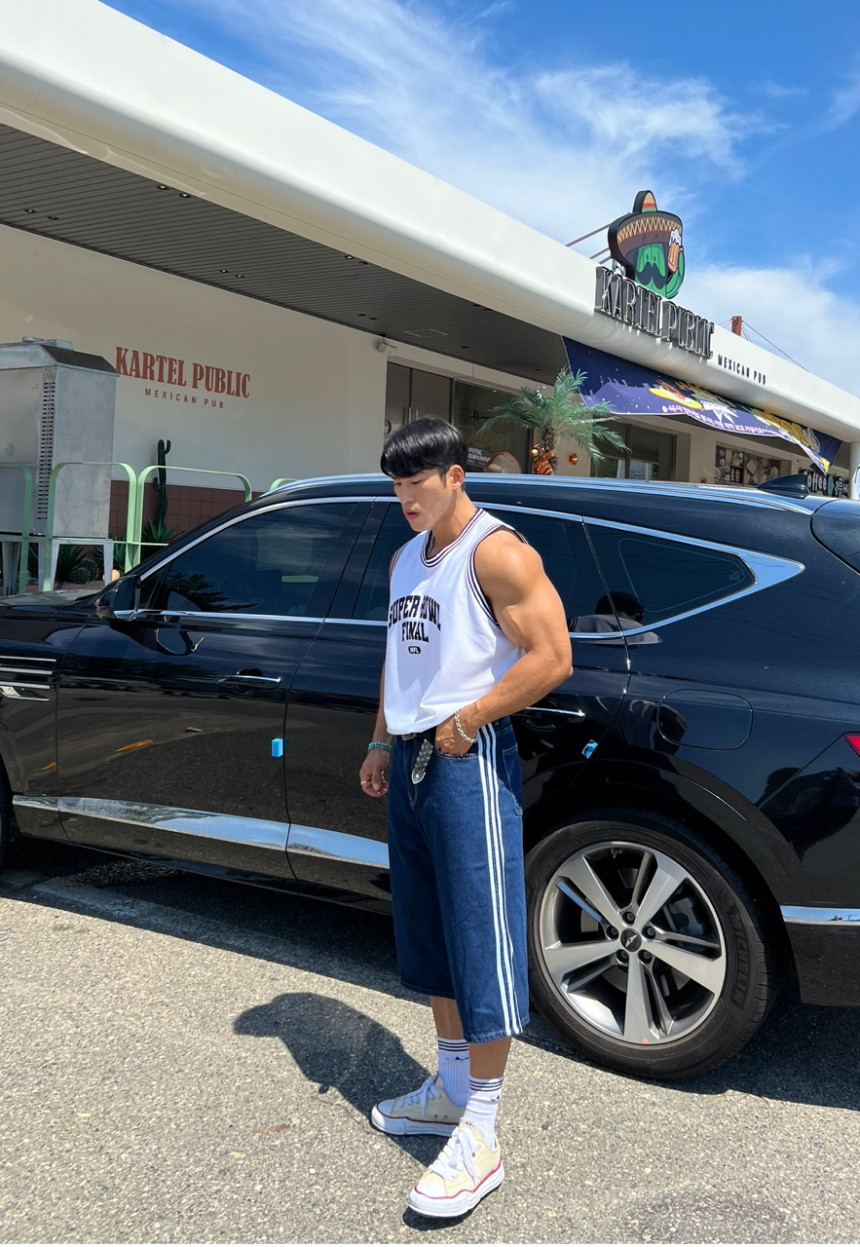 9BDF3F80-134F-44BD-BF2A-0119D7530C34