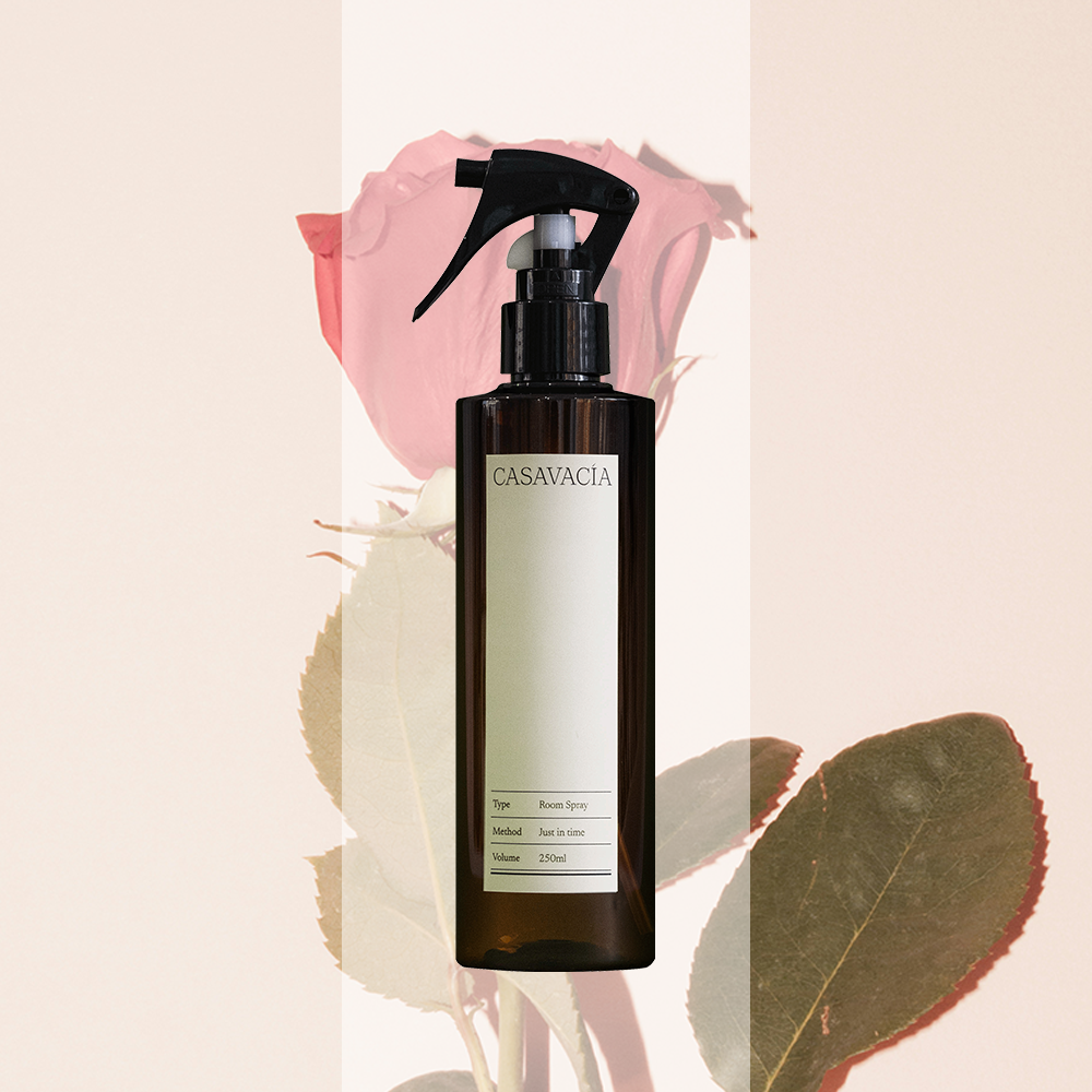 로즈 오브 노맨즈 랜드 룸스프레이 섬유향수 드레스퍼퓸 장미향 Eau de Toilette(10%) - 상품 이미지