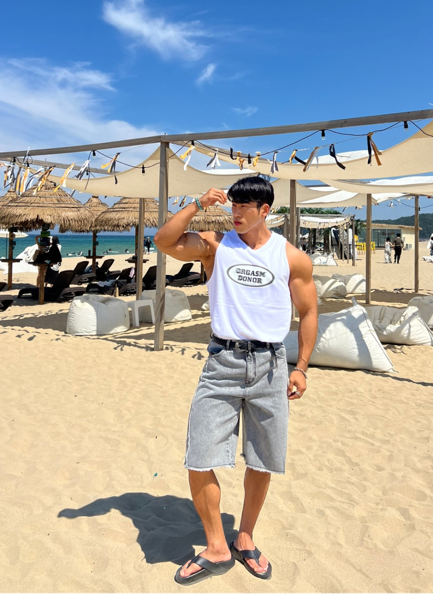 C07C109D-754C-4323-86A6-6C47098BFFC5