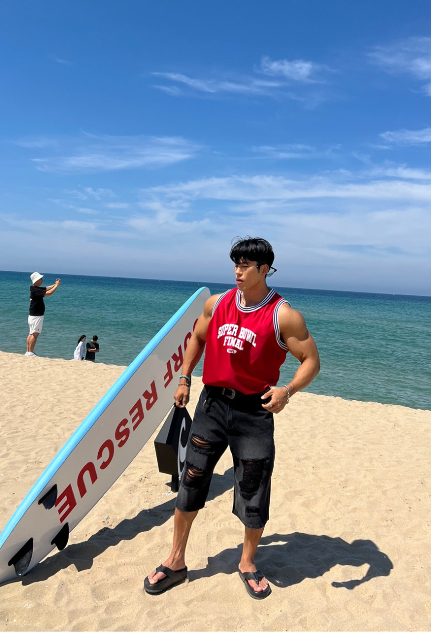 390F385E-F900-44BC-9911-391906B2A326