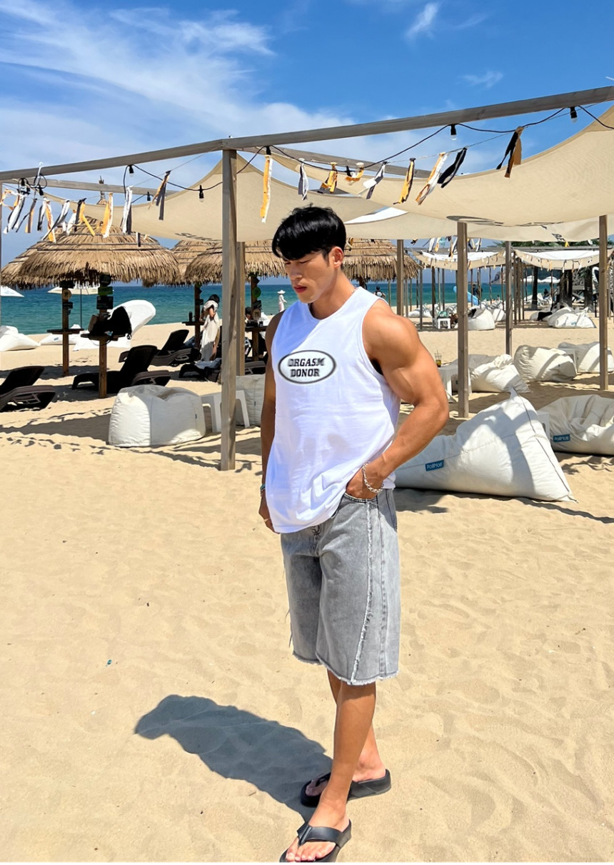 731D3F2C-B34D-489D-AAD3-838C5CAD5071