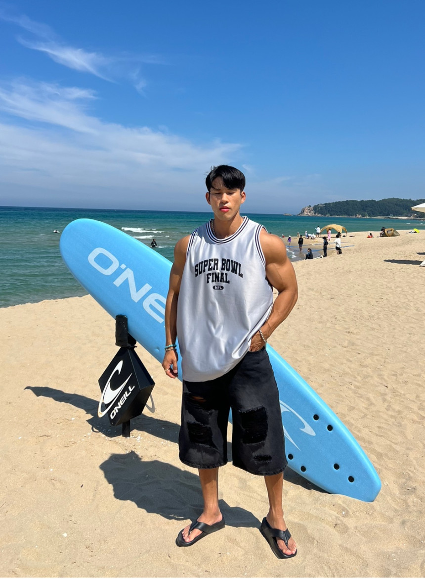 B4101F1D-1360-46A0-A80E-E285678A71B8