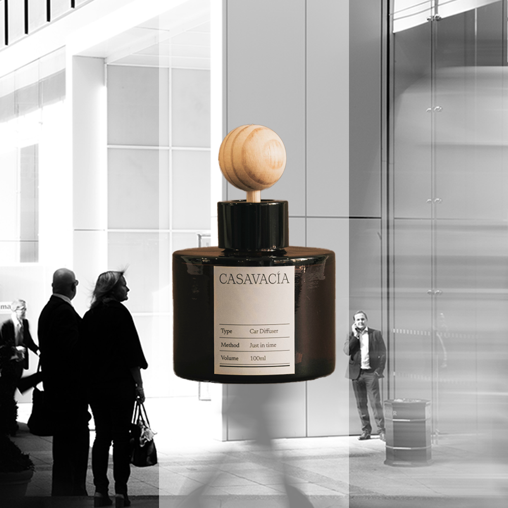 블루드 차량용 방향제 우디향 선물용 디퓨저 Eau de Parfum(25%) - 상품 이미지