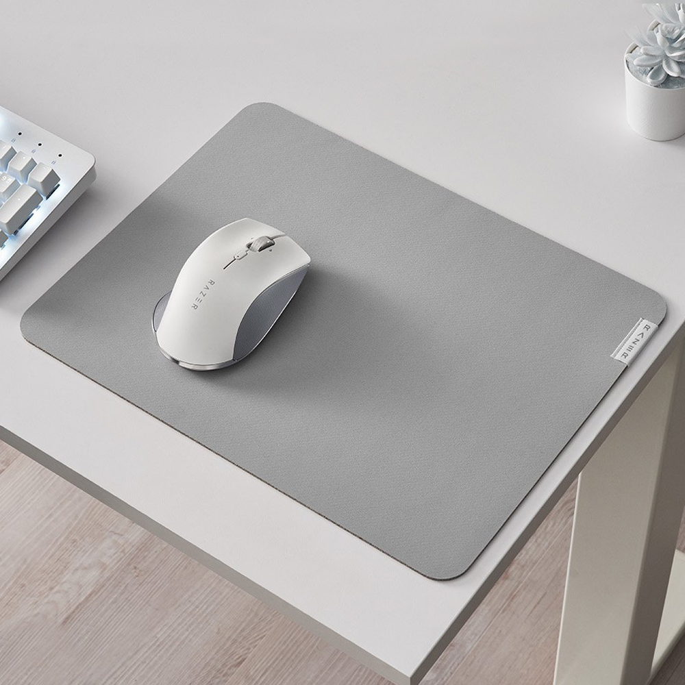 [국내정발] 레이저 프로 글라이드 마우스패드 화이트실버, 미디엄