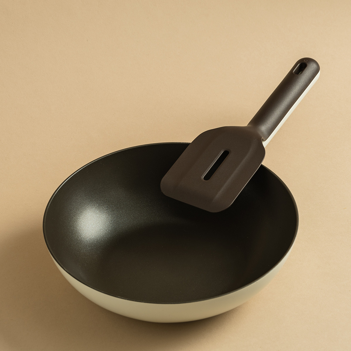 닥터하우스 NEW 네오 인덕션 궁중팬/웍 28cm(뒤집개 포함) - 상세 이미지 2