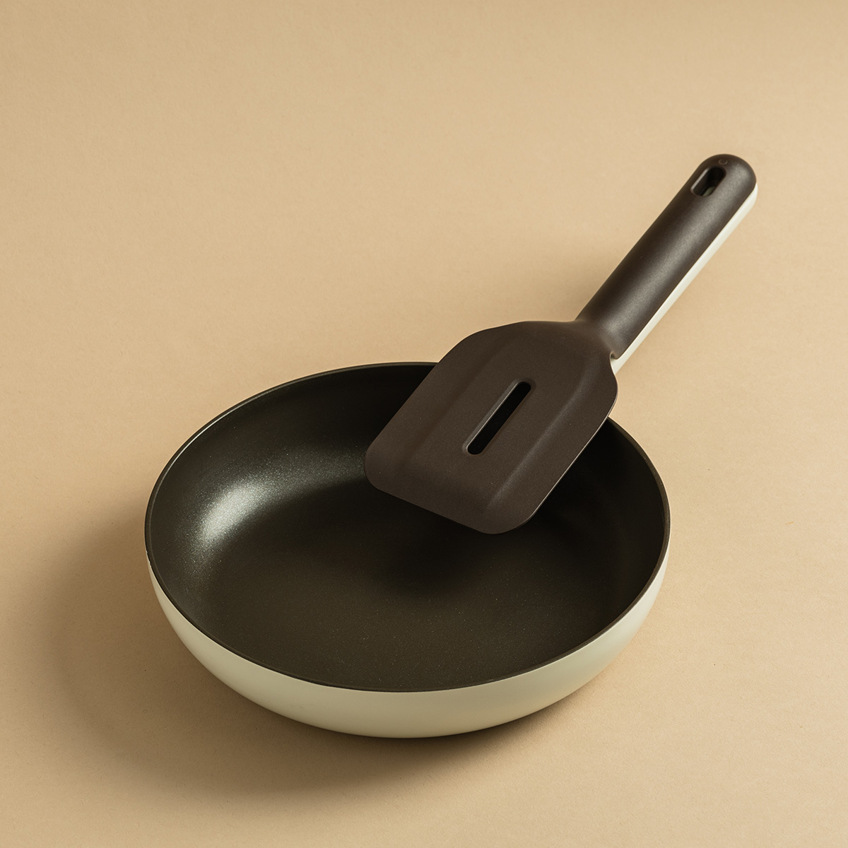 닥터하우스 NEW 네오 소테 인덕션 후라이팬 24cm(뒤집개 포함) - 상세 이미지 2