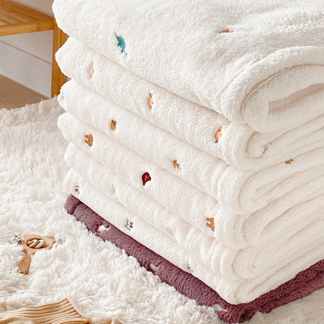 마롤로뜨 아기 블랭킷 아기이불 극세사 겨울 신생아 담요 멜로 벨보아 90x140