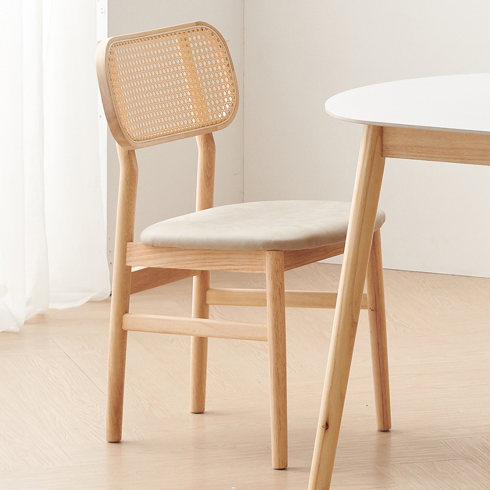 1+1 마카롱 라탄 고무나무 원목 식탁 의자 카페 디자인 체어
