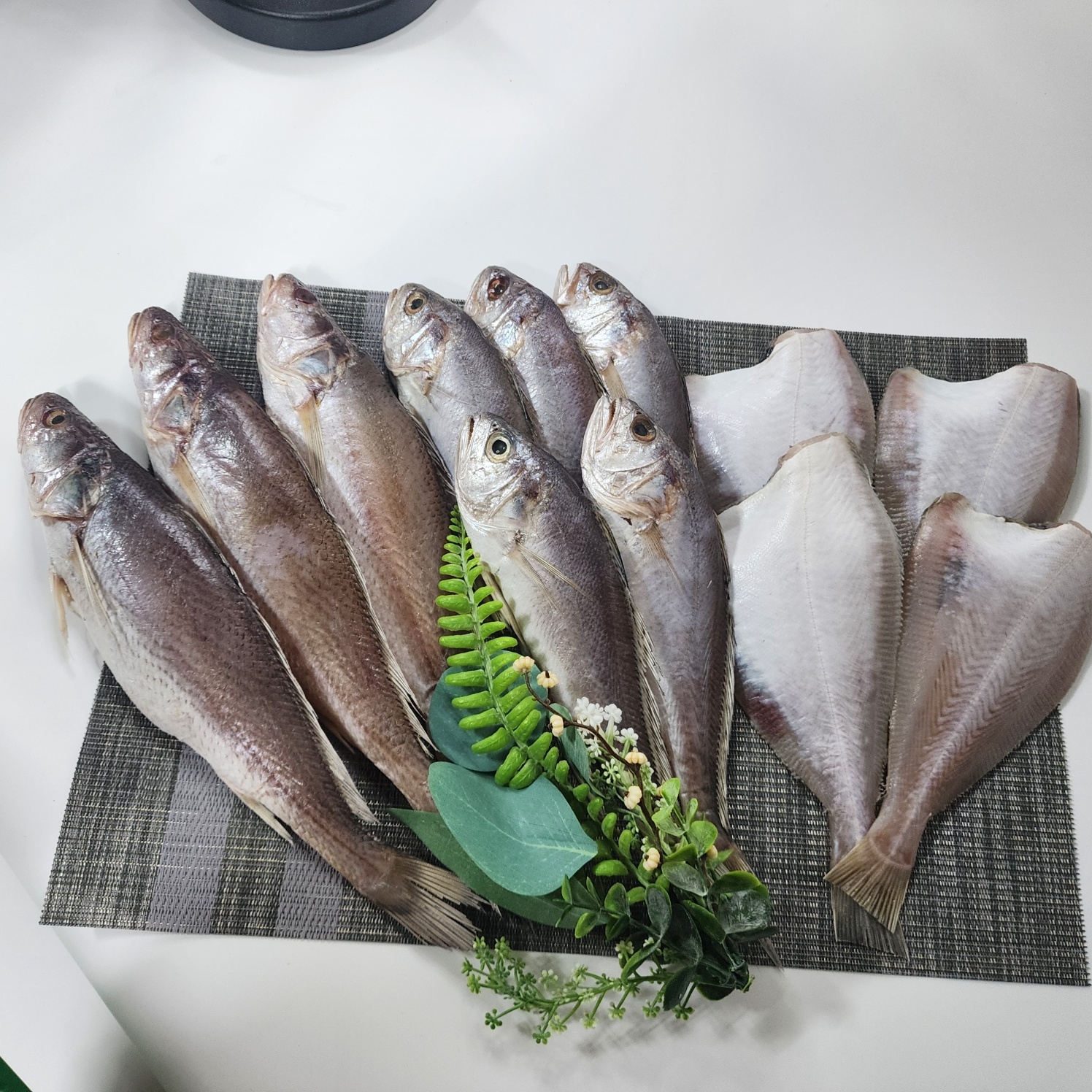 반건조 모듬세트 침조기 민어조기 서대 병어 두절가자미 조림 찜 구이 반찬용 - 상세 이미지 4