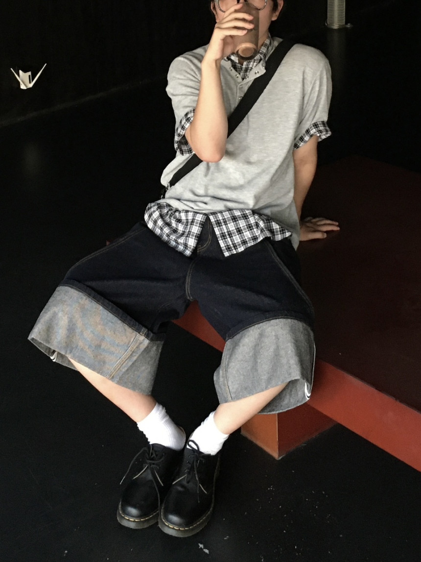 C5B1B83B-2DFA-45C3-8C27-D4D8FD85F21A