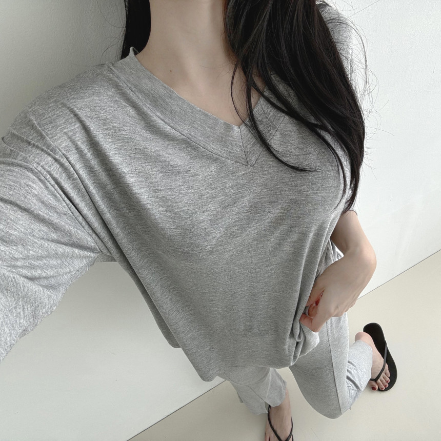 [당일발송🦄💙]찰랑찰랑 부츠컷 투피스 4color 셋업 밴딩팬츠 꾸안꾸 마실룩 홈웨어 레이온 브이넥 반팔 여름 썸머 상세 이미지 33