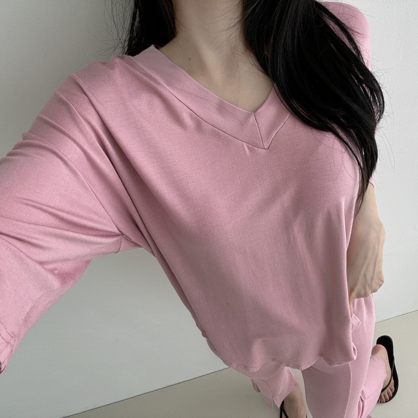 [당일발송🦄💙]찰랑찰랑 부츠컷 투피스 4color 셋업 밴딩팬츠 꾸안꾸 마실룩 홈웨어 레이온 브이넥 반팔 여름 썸머 상세 이미지 26