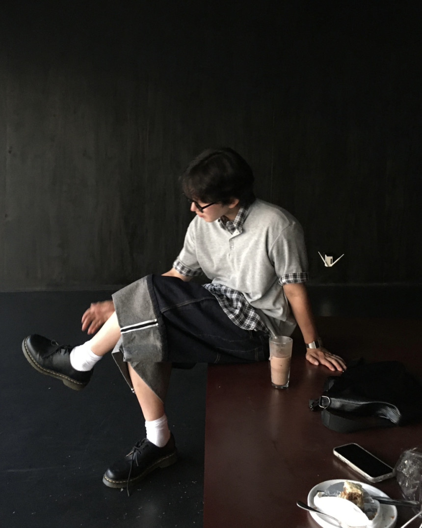 6371DE8C-5D18-4398-88F2-A02ED851962A