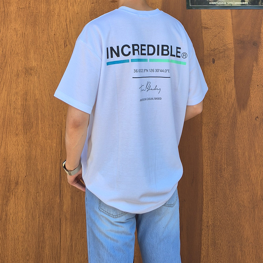 남자 반팔티 오버핏 프린팅 나염 커플 여름 흰색 반팔티 - 상품 이미지