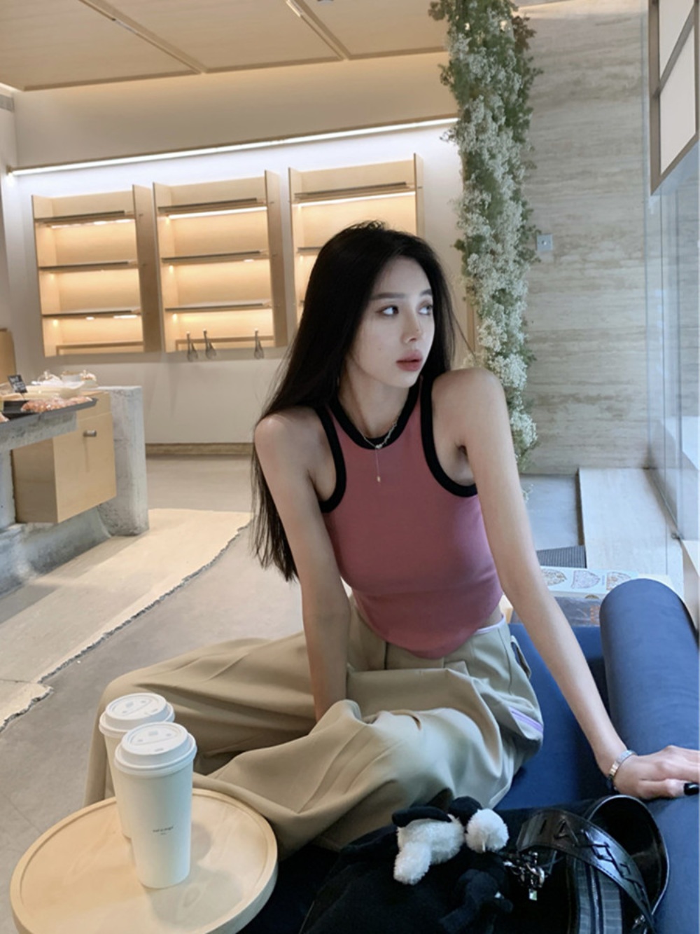 나솔사계 69회 조현아 나시 민소매 티셔츠 데일리 트렌디 의상 옷 패션 - 상세 이미지 3
