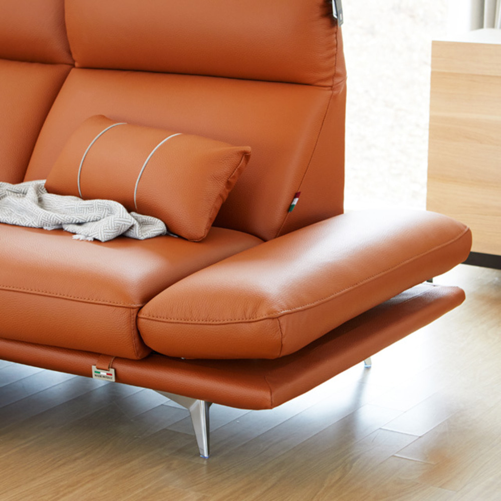 까사홈 밀라노 이태리 통가죽 반카우치 4인 소파(3인+반카우치)