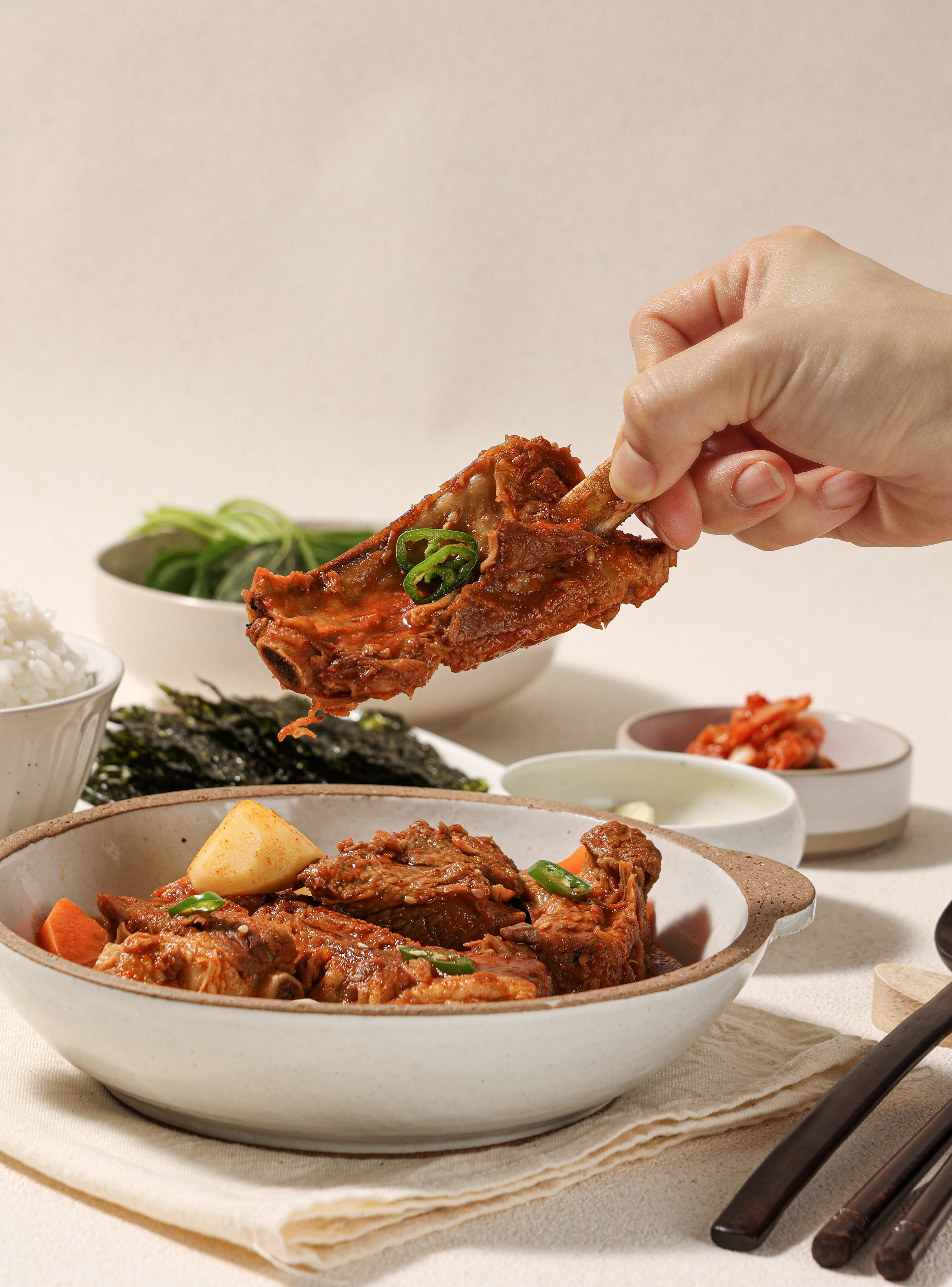 에버미트 푸짐하고 혜자로운 돼지 등갈비찜 500g+500g 묶음 - 상세 이미지 3