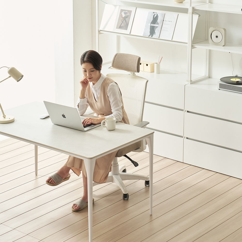 아이퍼스 슬림 게이밍 컴퓨터 책상 pc방 1인용 2인용 거실 화이트 데스크 1600 - 상세 이미지 4