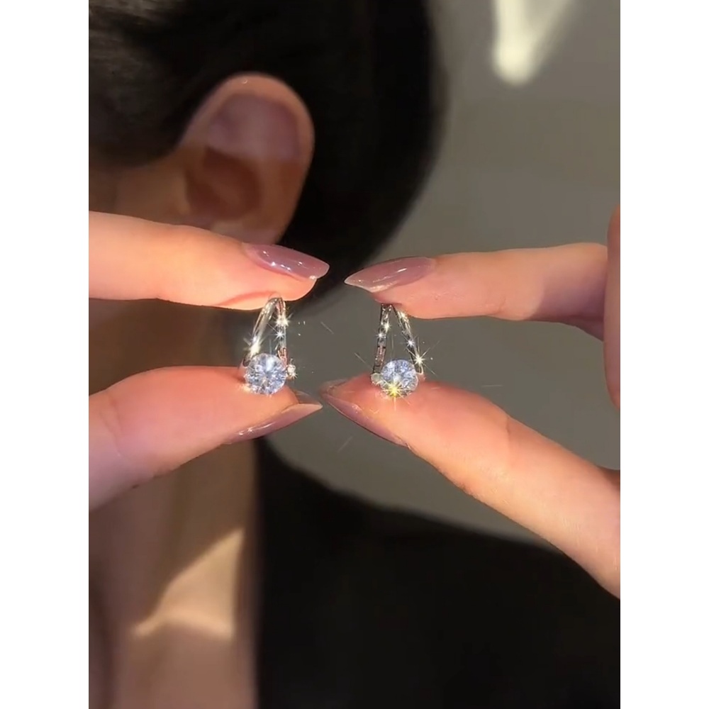 돌풍 2화 김희애 정수진 귀걸이 큐빅 화려한 의상 옷 패션 - 상세 이미지 5