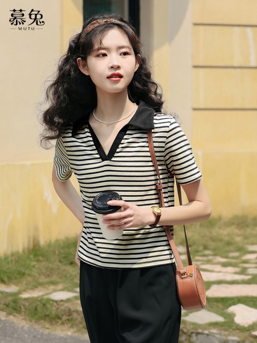 런닝맨 711회 송지효 반팔 카라 티셔츠 캠퍼스룩 트렌디 의상 옷 패션 - 상세 이미지 4
