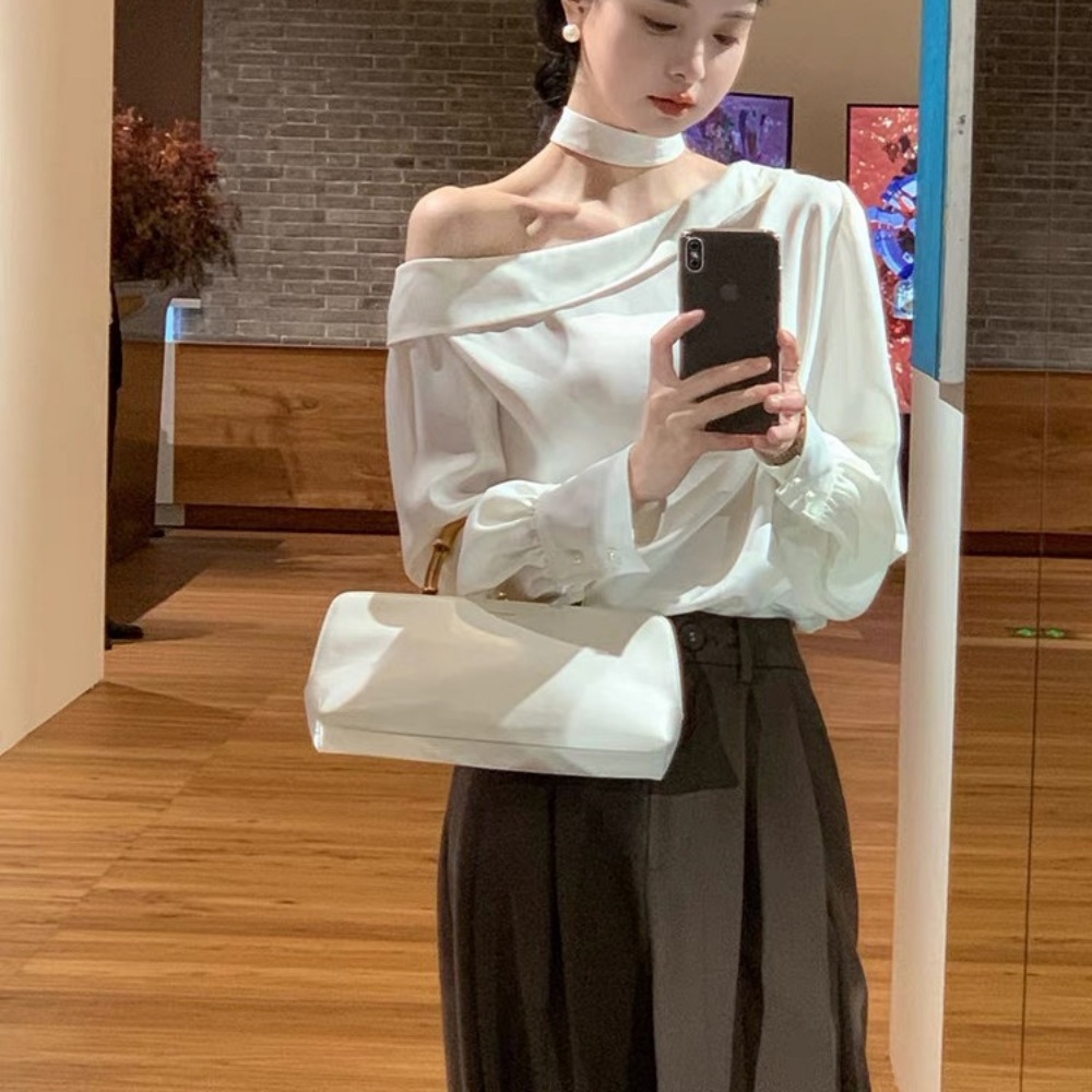 용감무쌍 용수정 42회 임주은 최혜라 오프숄더 블라우스 봄 초커 의상 옷 패션 - 메인 이미지