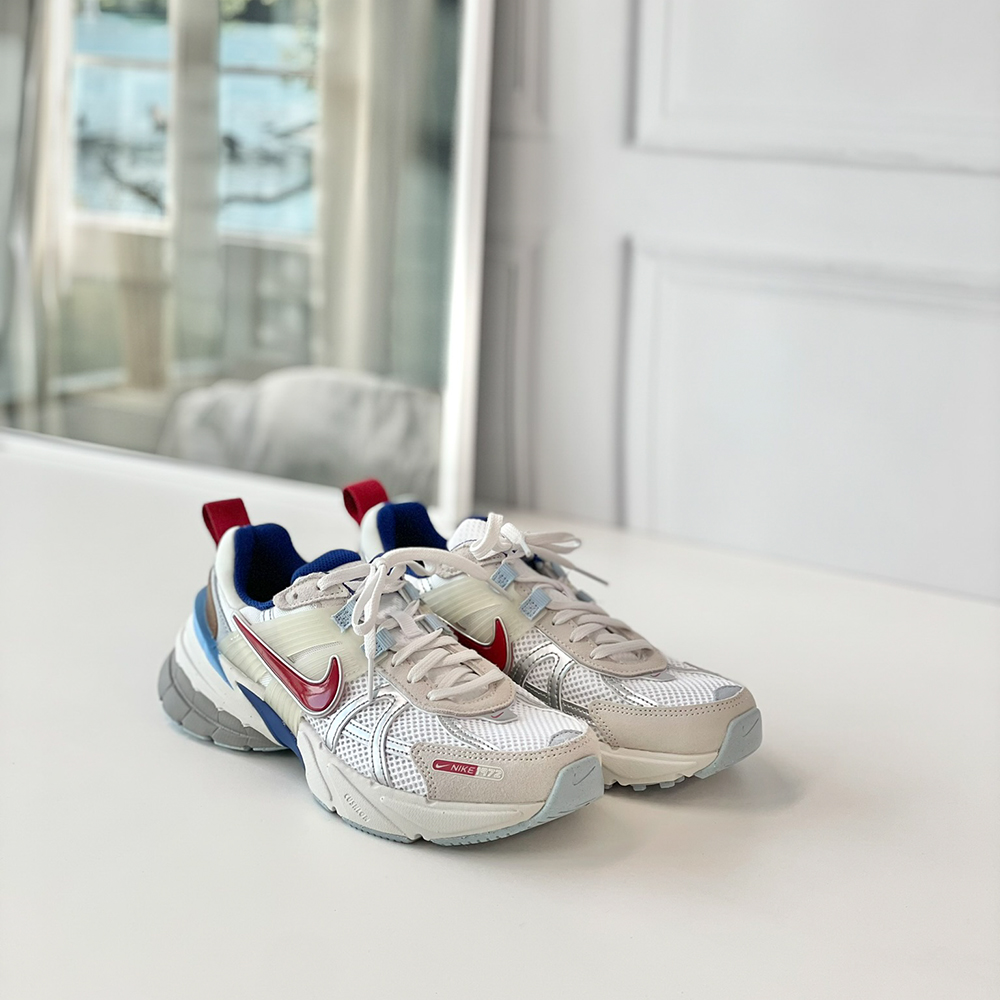 Nike 브이투케이 런 바시티레드 딥블루 실버 우먼스 - 상세 이미지 5