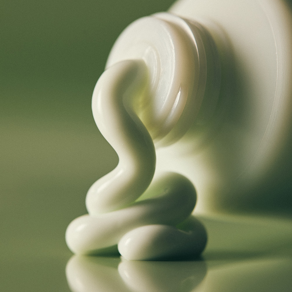 아로마티카 서큘레이팅 마사지 크림 주니퍼베리 & 레몬 100ML